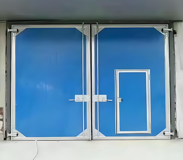 通渭工业平开门