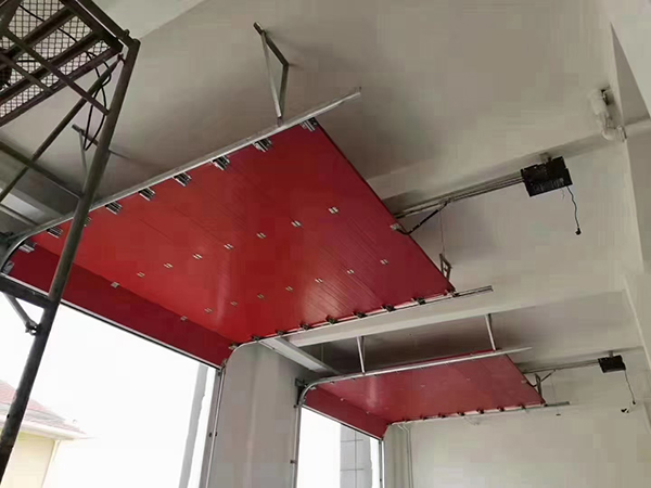 通渭工业翻板门