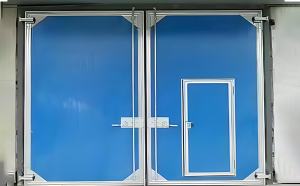 通渭工业平开门