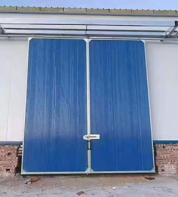 通渭工业门在大型仓储物流通道中的应用实例