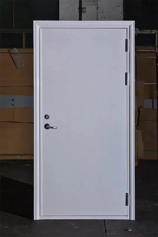 社区活动中心加装通渭防火门保障居民安全 社区活动中心加装通渭防火门保障居民安全